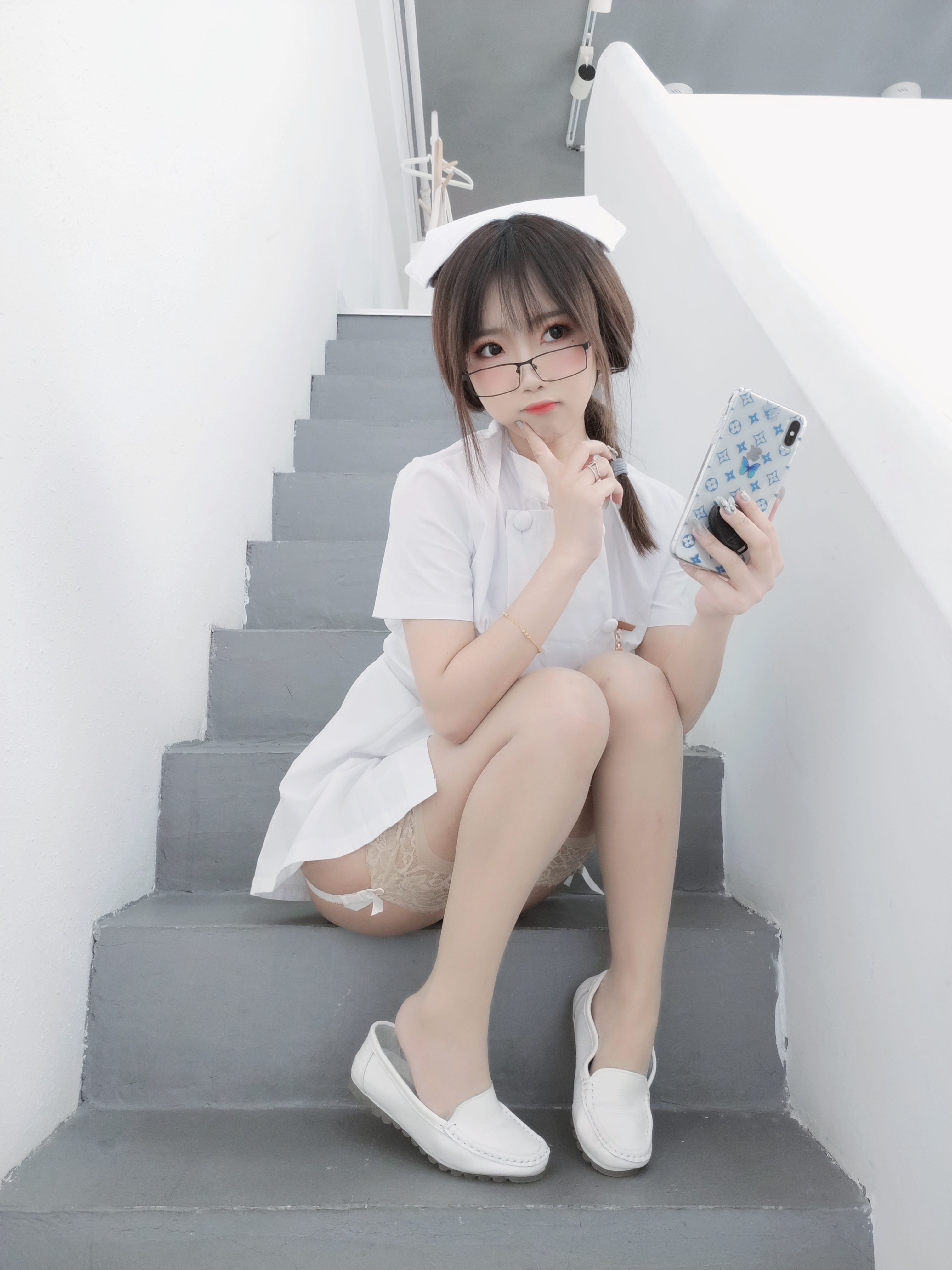 [鬼畜瑶]笨蛋护士[45P/59MB]