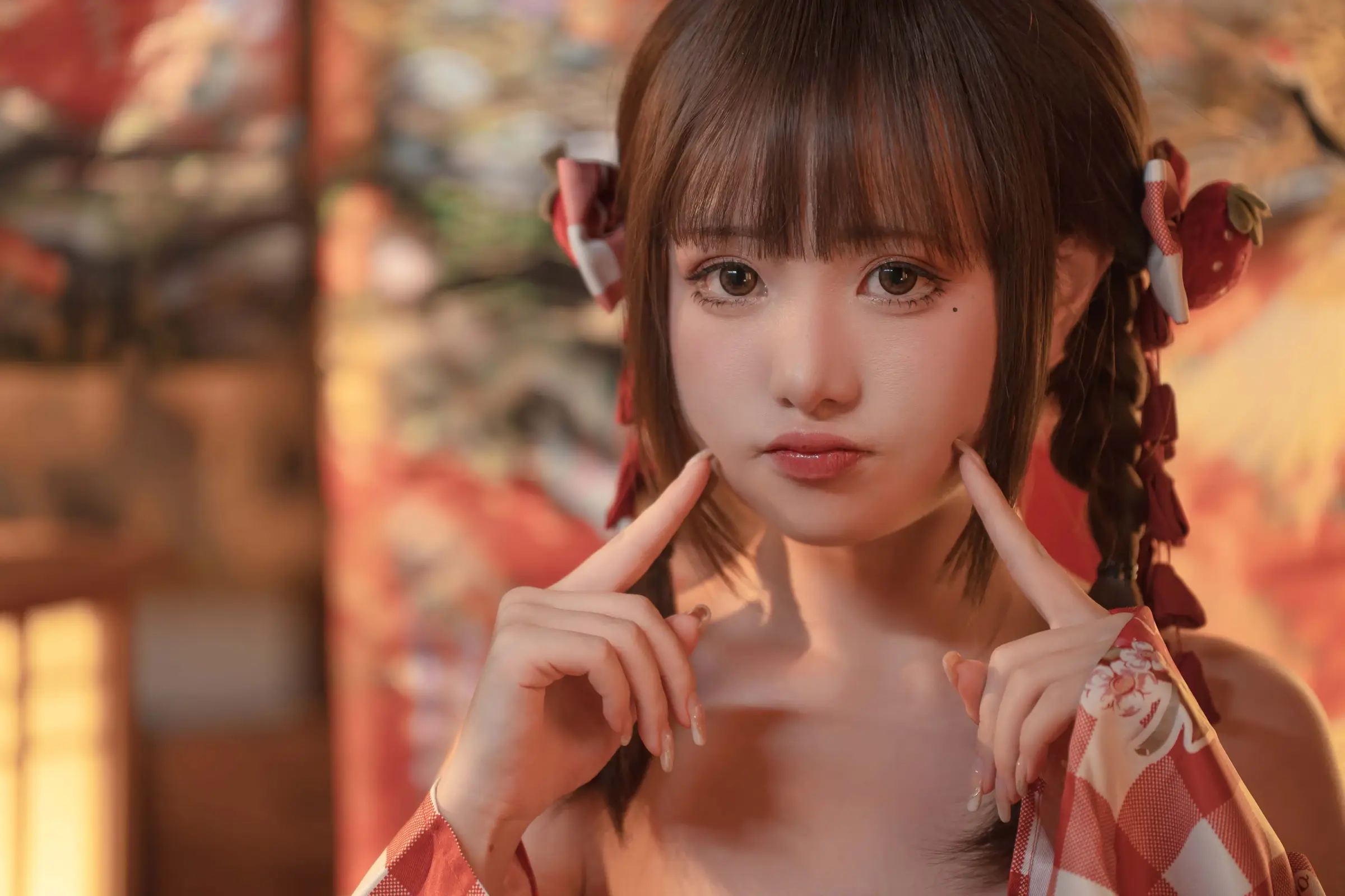 爆机少女喵小吉 - 灼灼其华 [87P+3V/813MB]