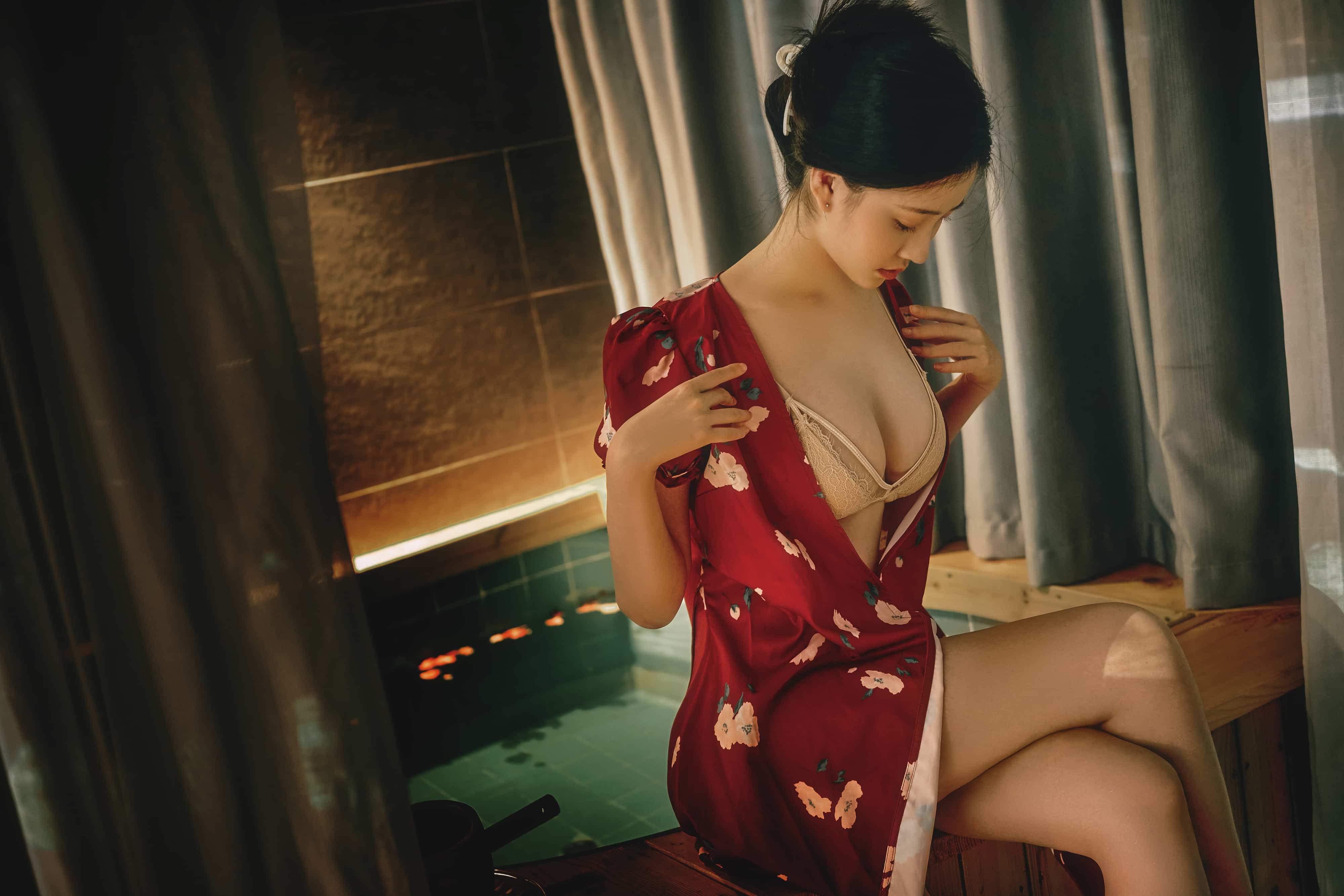 [视图]年年 - 沐秋[44P/354MB]