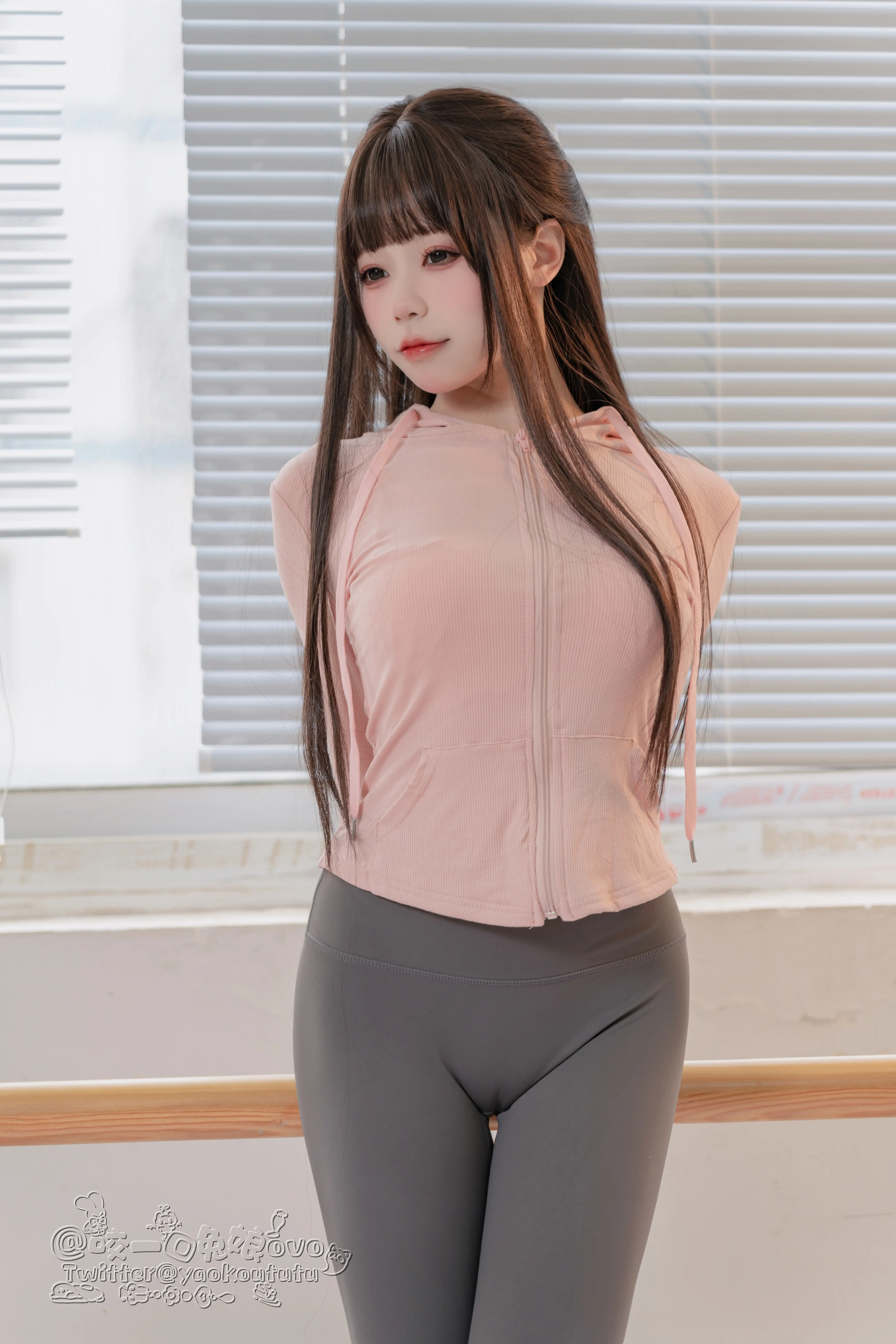 moeuu.com_004