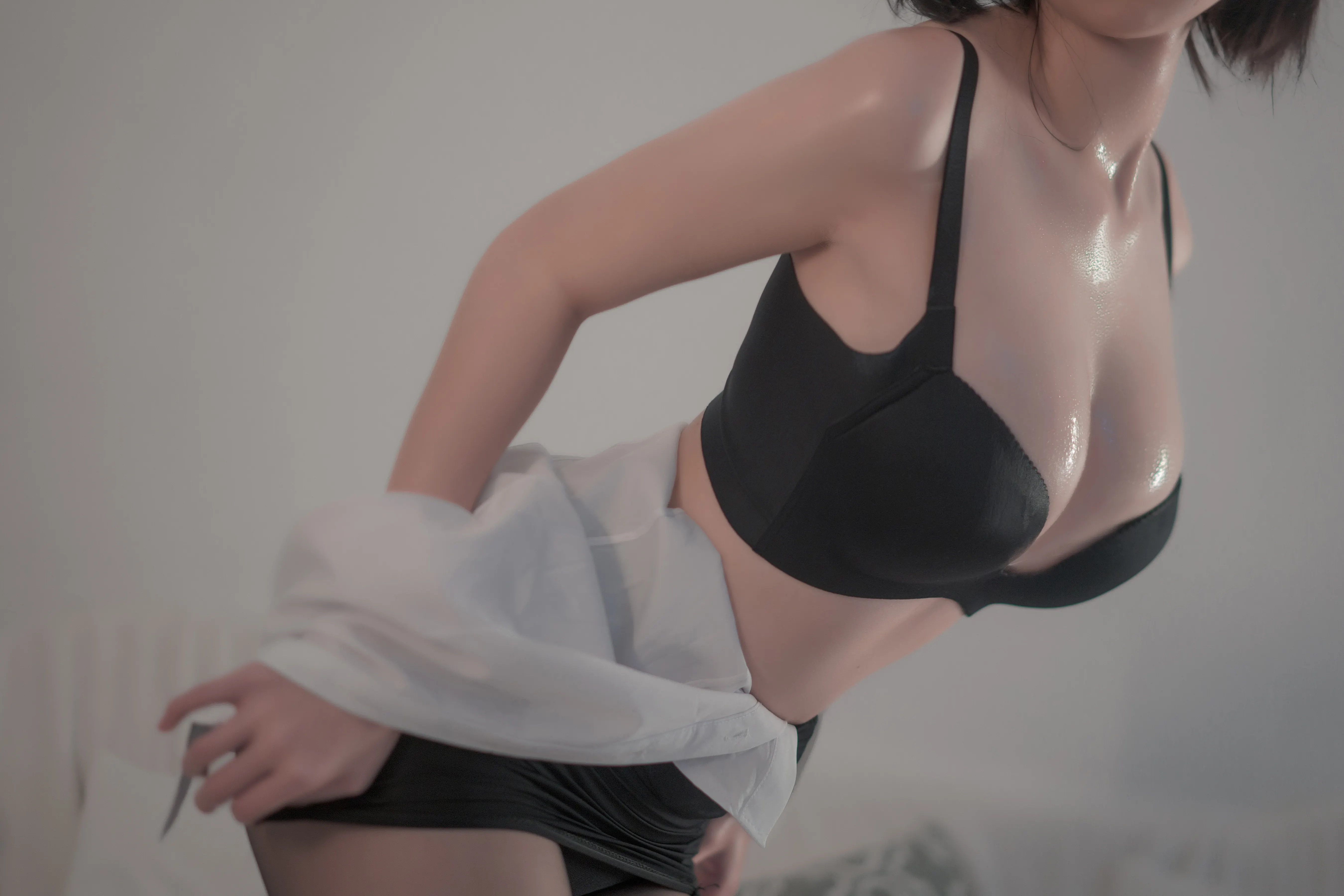 [图包]阿薰kaOri - 黑丝OL（39P/97MB）
