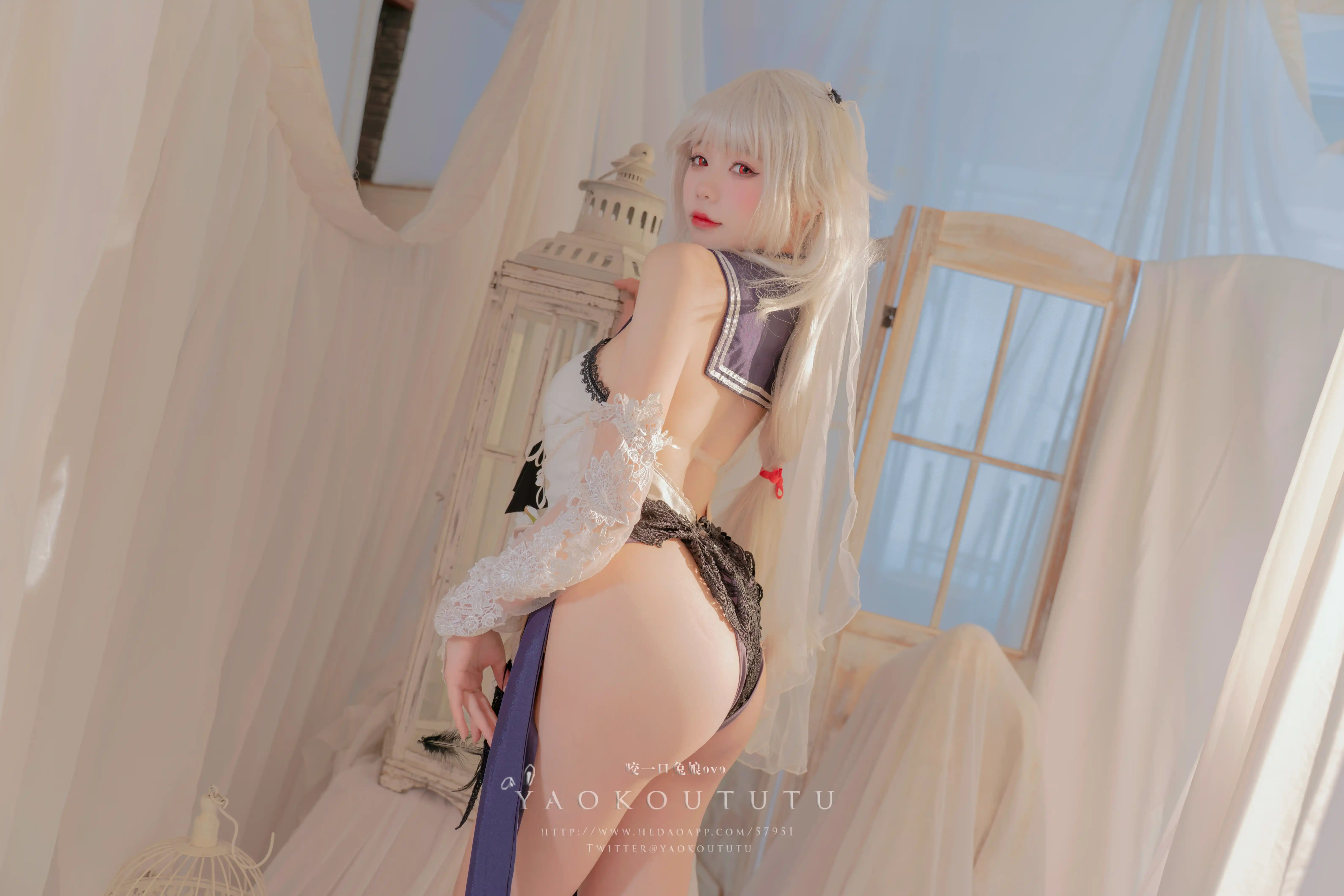 [会员][视图]咬一口兔娘 - 梳妆的大小姐-可畏&stellar-刺痛（57P+1V/542MB）