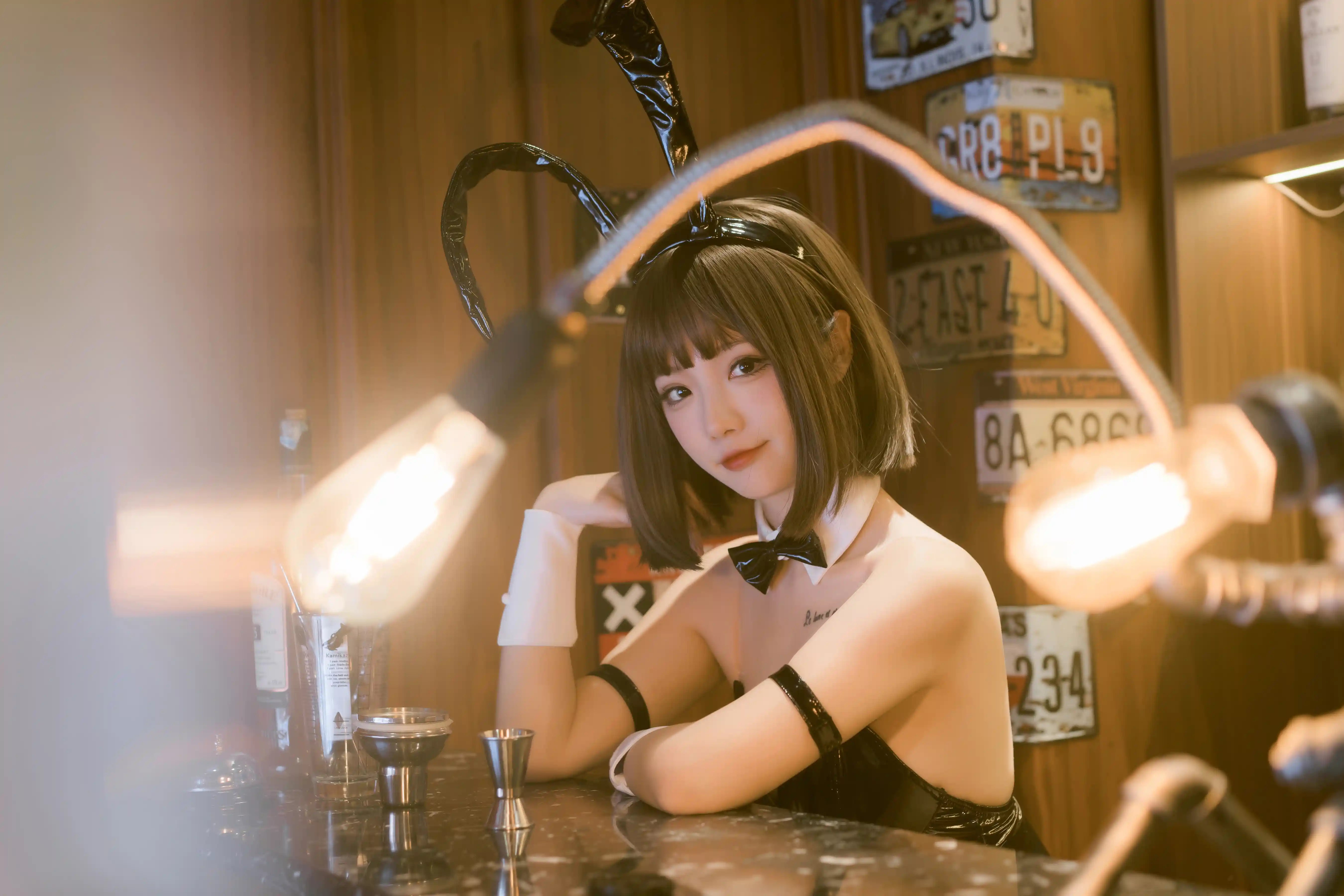 [会员][图包]桃良阿宅 - 秘密交易（53P/180MB）