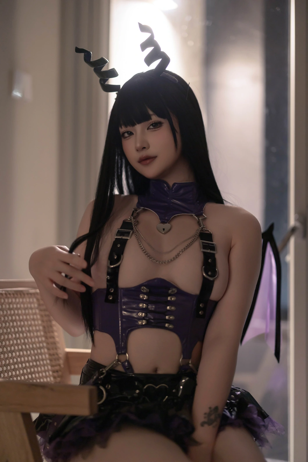 屿鱼 – 凋零月影 [29P/157MB]