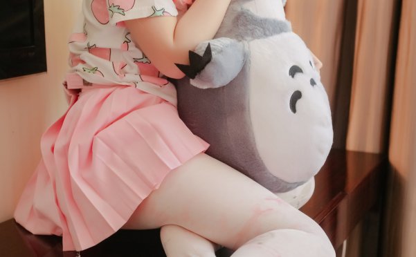 [少女映画]龙猫与少女[91P/352MB]