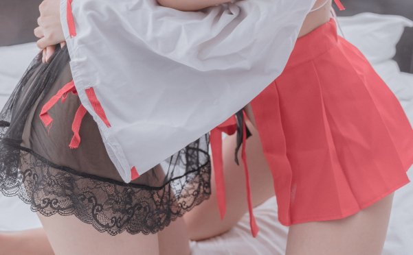 [会员][铃木美咲]幼稚的恋爱[46P/205MB]