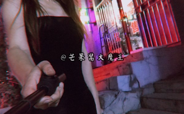 [已补档][芒果酱]情趣店购物现场试用[62P/25MB]