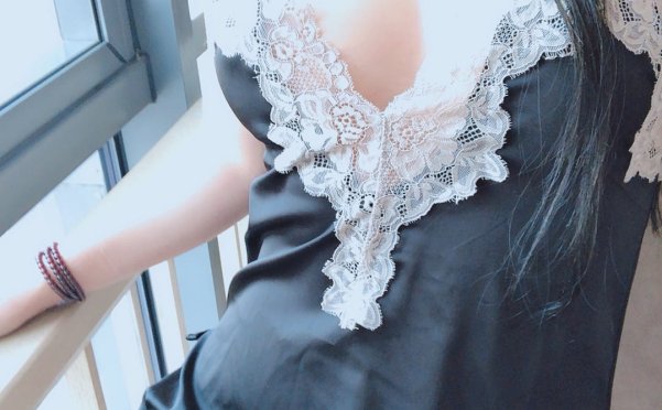 恶犬 – 连衣裙睡衣 [63P/117MB]