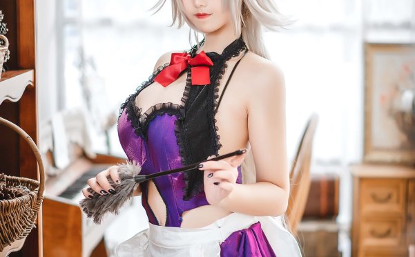 [蜜汁猫裘]贞德女仆[40P/438MB]