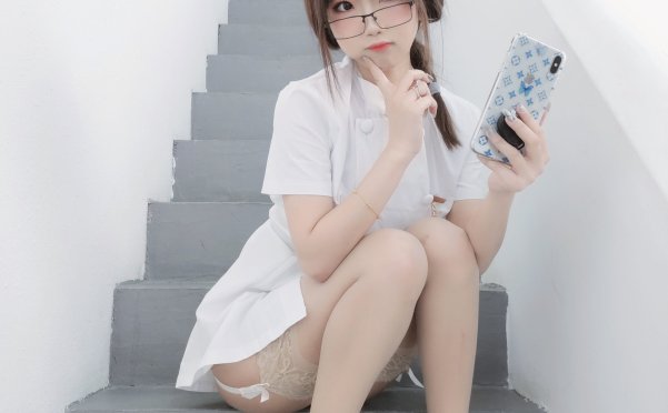 [鬼畜瑶]笨蛋护士[45P/59MB]