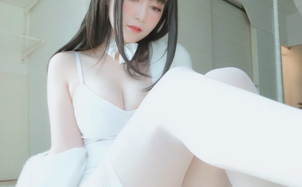 [会员][白银81]白丝兔子[109P+4V/854MB]