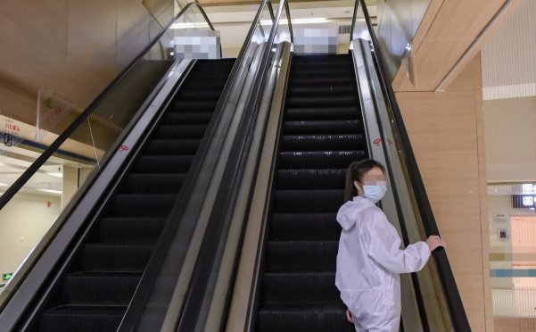 [理万姬]医院露出[35P/62MB]