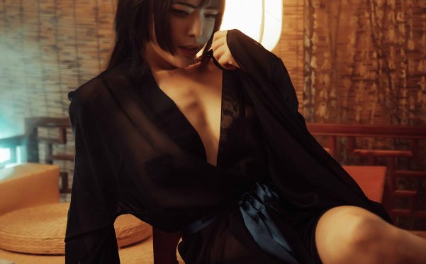 [秋和柯基]穿黑纱的小妖精[38P+1V/992MB]