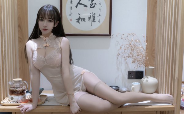 [过期米线线喵]水下旗袍[61P/223MB]