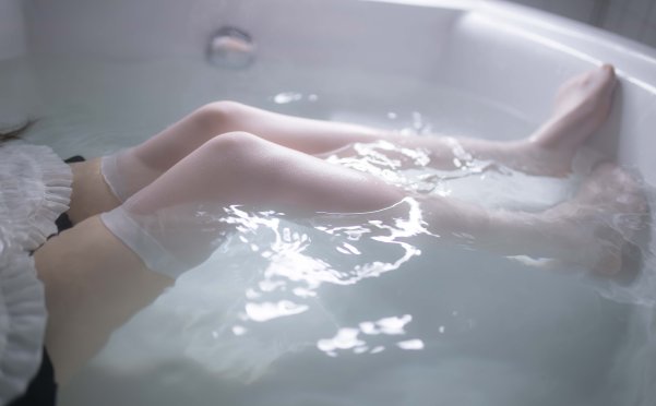 [雪琪]女仆水下[22P+1V/498MB]