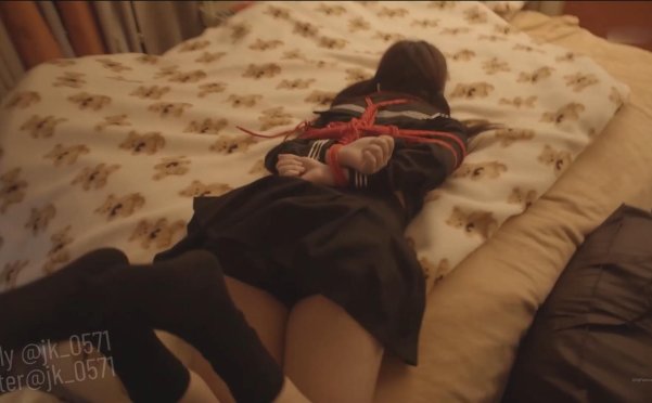 jk_0571 – 绳缚系列 捆着捆着下面就湿透了 [1V/661MB]